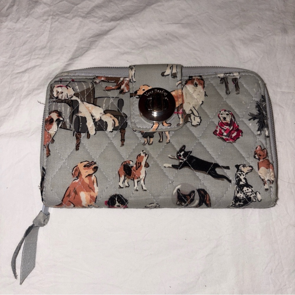 Quilted Dog Print Zipper Wallet – Gray